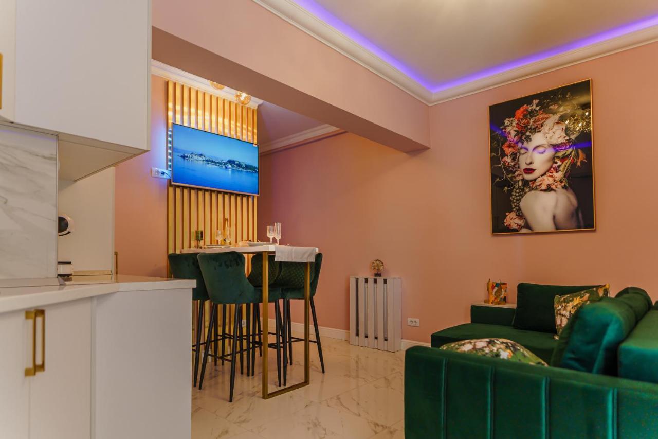 Del Mar Mamaia-Vega Studio Apartment Luaran gambar