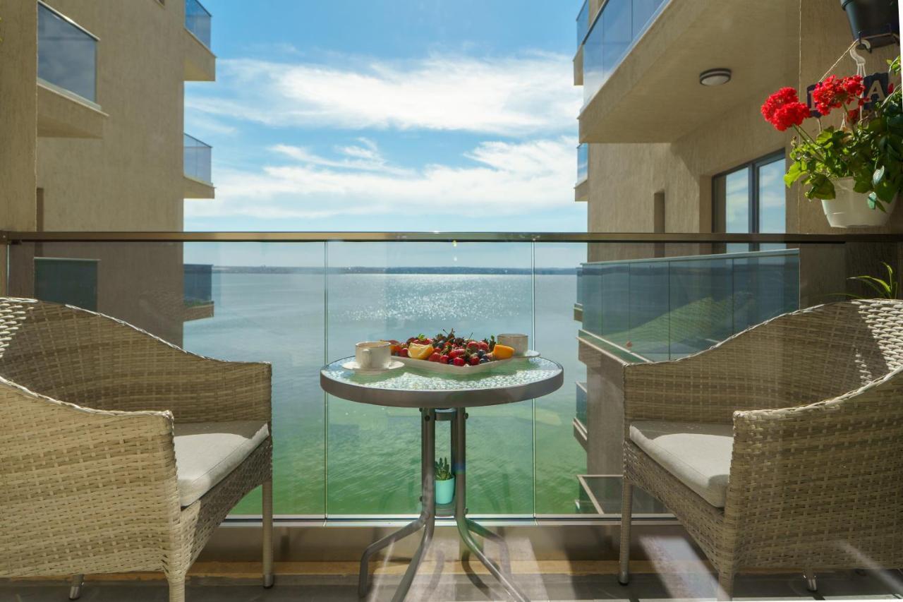 Del Mar Mamaia-Vega Studio Apartment Luaran gambar