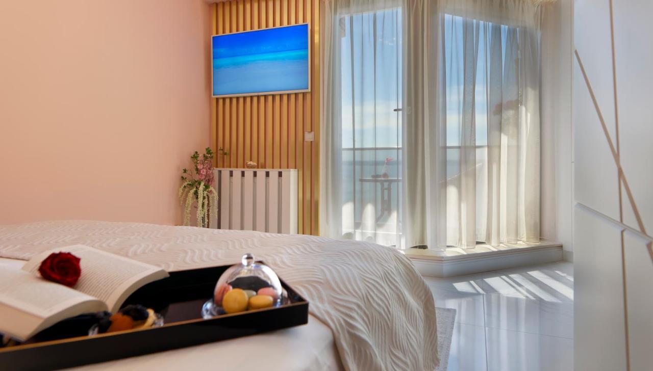 Del Mar Mamaia-Vega Studio Apartment Luaran gambar